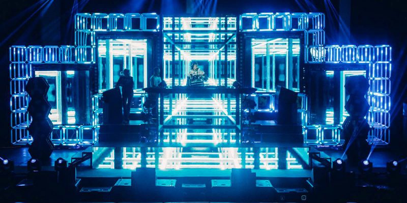 Steve Aoki Neon Future Tour visuals